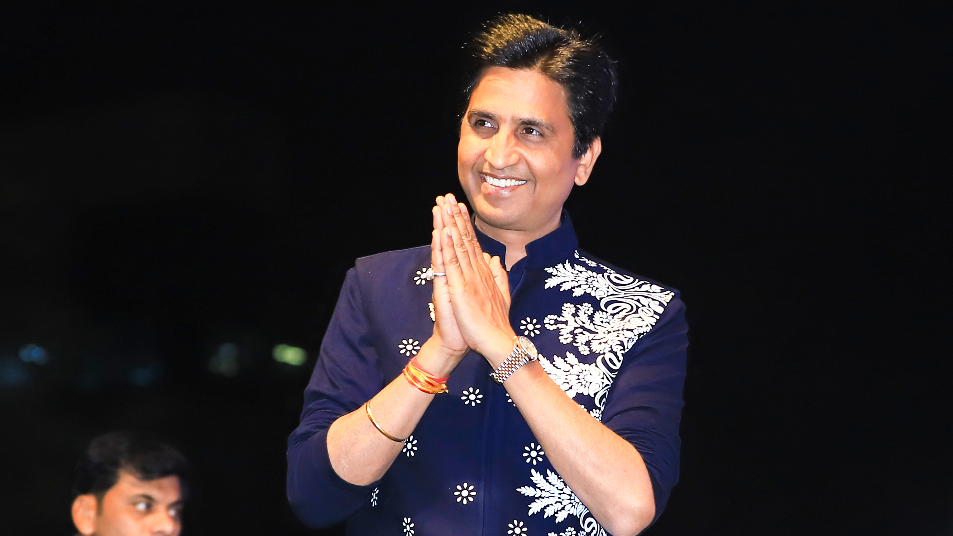 कुमार विश्वास की नई सरकार को नसीहत, बोले- वामपंथी सोच वाले चेहरों से सतर्क रहे बंगाल: